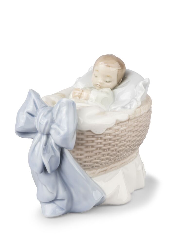 A New Treasure Boy Figurine en Lladró
