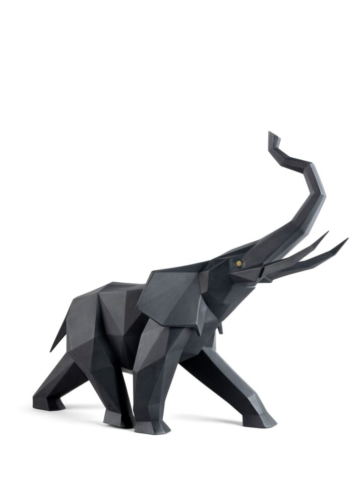 Elephant Sculpture. Black matte in Lladr&oacute;
