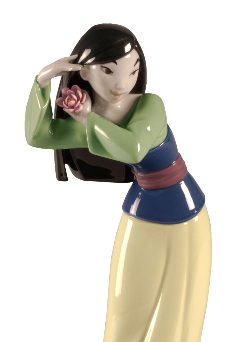 Mulan Figurine, 1 of 5