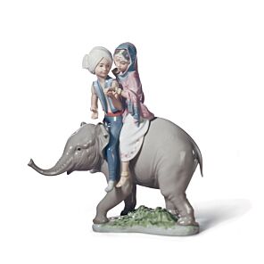 象にまたがって in Lladró