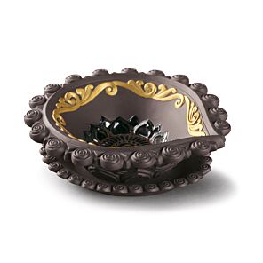 Lotus Round Diya Figurine. Golden Lustre in Lladró