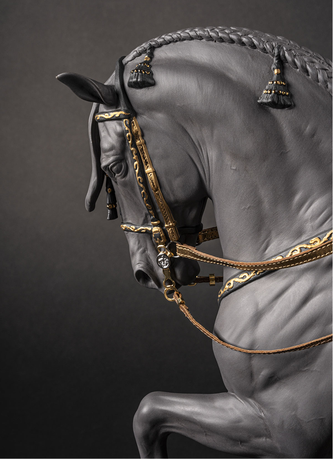 High Porcelain Equestrian World collection