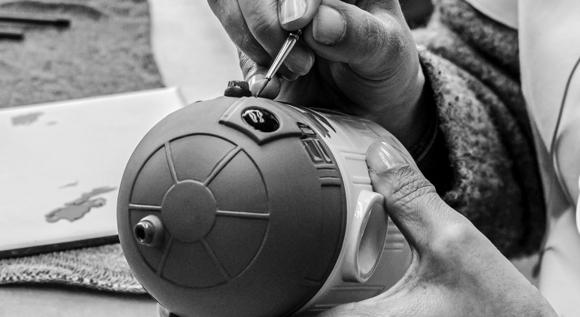r2-d2