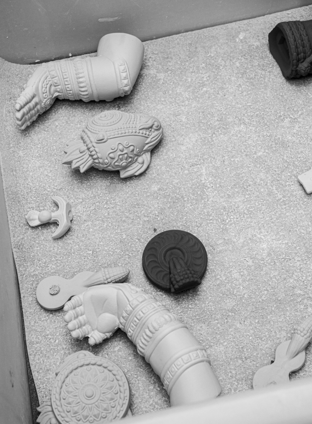 Handcrafted process of the sculpture